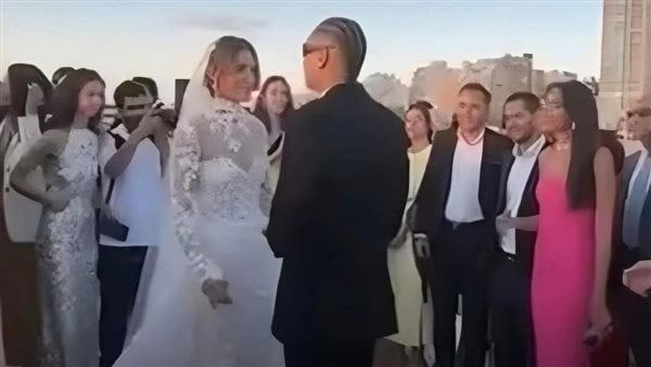 من هي زوجة مروان بابلو؟.. احتفل معها بعيدًا عن الأضواء في جو عائلي