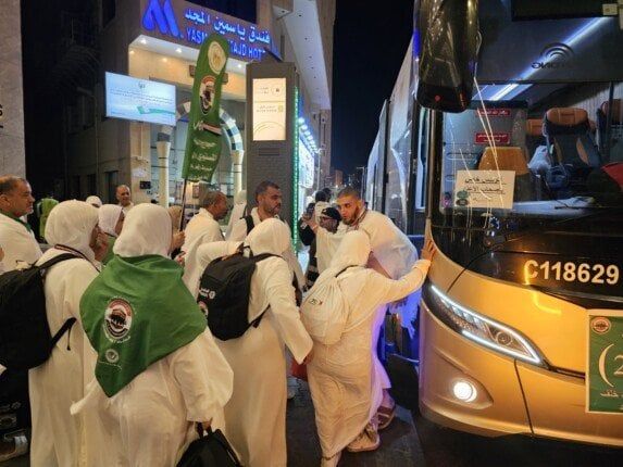 نجاح خطة تصعيد حجاج الجمعيات الأهلية إلى عرفات