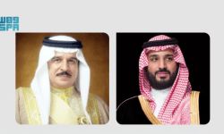 ولي العهد يتلقى اتصالًا هاتفيًا من ملك البحرين