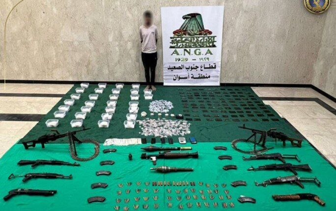 بعد تبادل إطلاق النار.. إصابة ضابط ومصرع 5 عناصر إجرامية بأسوان