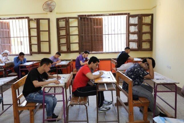 متحدث «التعليم» ينفى ما تردد حول إلغاء مادة الأحياء للصف الثاني الثانوي