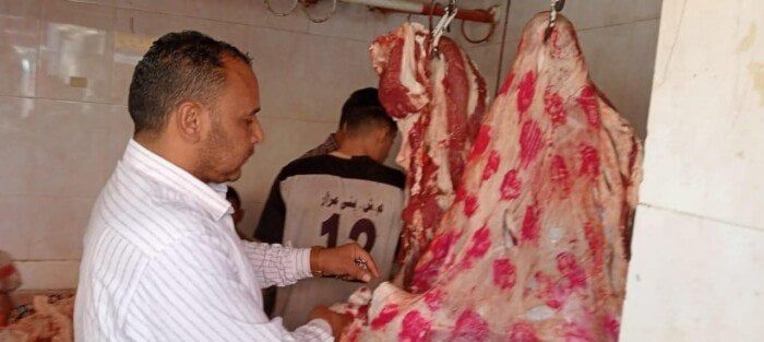 ضبط 77 مخالفة تموينية خلال حملات تفتيشية على المخابز والأسواق بالمنيا