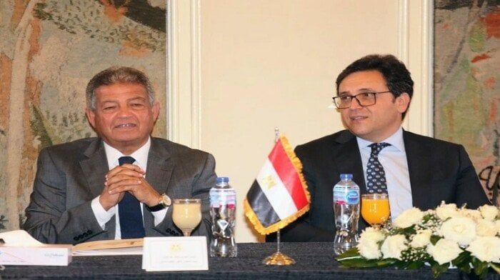 وزير الثقافة يترأس اجتماع وضع توصيات لجنة دراسة التأثيرات الاجتماعية للدراما