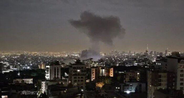 سماع دوي انفجارات قوية في طهران ومدينة كرج غربي العاصمة الإيرانية