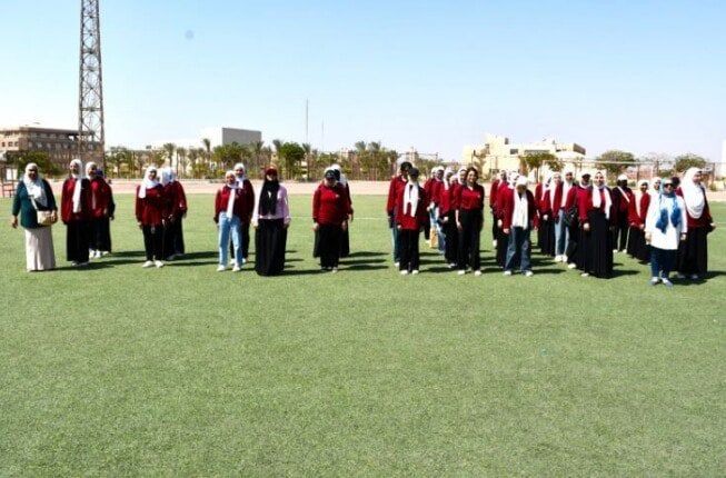 600 تيشيرت من إنتاج طالبات «اقتصاد منزلي» لبرنامج التربية الوطنية بجامعة حلوان