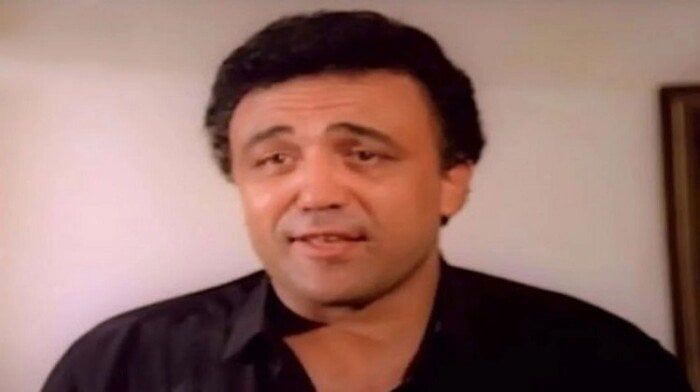 تشييع جثمان الفنان عماد محرم من مسجد الشرطة بالشيخ زايد