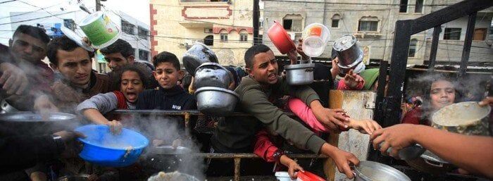 الإغاثة الطبية بغزة: المستشفيات تستقبل 200 إصابة يوميا والأمراض المزمنة منتشرة بالقطاع