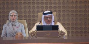 وزير الخارجية البحريني: قمة البحرين حملت رسائل للسلام والتضامن العربي
