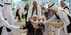 الشؤون الإسلامية تستقبل أولى طلائع ضيوف برنامج خادم الحرمين الشريفين للحج والعمرة من ذوي الشهداء والأسرى والجرحى الفلسطينيين
