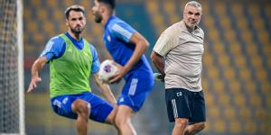 كوزمين للجمهور: ساندوا المنتخب أمام أوزبكستان.. ستكون ليلة عظيمة لكل الشعب الإماراتي