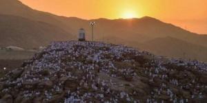 هل يجب صعود جبل عرفات في الحج؟.. «الإفتاء» تحذر