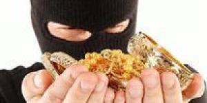قرارت النيابة بشأن واقعة سرقة ربع كيلو ذهب من محامية بمدينة أكتوبر