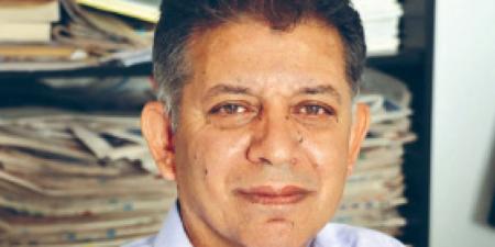 الكاتبة الفلسطينية نزهة قاسم أبو غوش: قراءة في «مرور مخضّب بالدّمع» للشّاعر الفلسطيني يوسف أحمد أبو ريدة