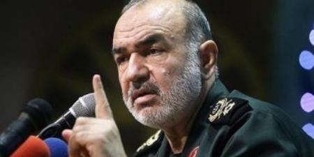 قائد الحرس الثوري يتوعد ب"فتح أبواب الجحيم" في حال تعرضت ايران لاي هجوم