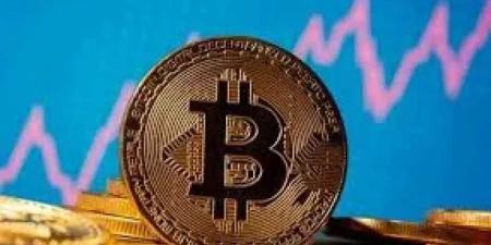 بتكوين تكسر حاجز 100 ألف دولار وتسجل 103 ألف دولار لأول مرة منذ فبراير