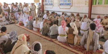 قبائل عبيدة تخرج عن صمتها وتوجه رسالة حاسمة إلى مجلس القيادة