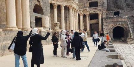 تزايد ملحوظ في عدد الوفود السياحية الزائرة للمدينة الأثرية في بصرى الشام