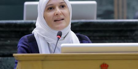 النائب النمور تفتح ملف تعيين مدير موانئ العقبة .. وثيقة
