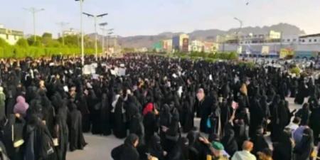 بعد مظاهرات عدن النسائية .. حالة تأهب قصوى في صنعاء لمنع احتجاجات مماثلة