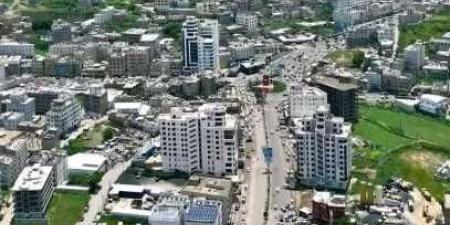 استمرار أزمة المشتقات النفطية في إب وسط مطالبات بتزويد حصة المحافظة وإنهاء الاحتكار
