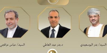 وزير الخارجية يُجري اتصالين هاتفيين مع نظيريه العماني والإيراني