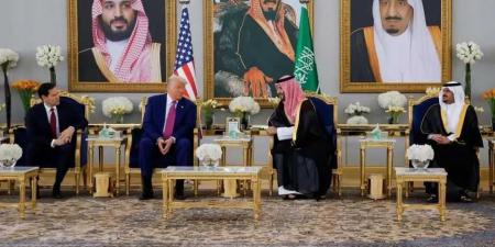 اليمن: نُرحب بقرار ترامب رفع العقوبات عن سوريا ونؤكد دعمنا لوحدة الأراضي السورية