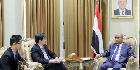 رئيس الوزراء يتطلع إلى زيادة الدعم الصيني للاقتصاد اليمني