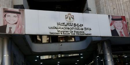 الموافقة على تسوية 803 قضايا عالقة بين مكلفين ودائرة ضريبة الدخل والمبيعات