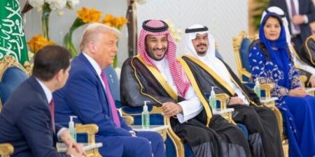 صحيفة الرياض: زيارة ترامب تؤكد الزيارة مكانة السعودية كقوة إقليمية مؤثرة
