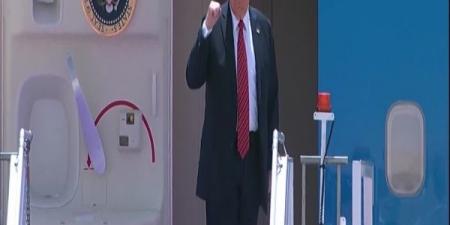 الرئيس الأمريكي يغادر الرياض وسمو ولي العهد في مقدمة مودعيه