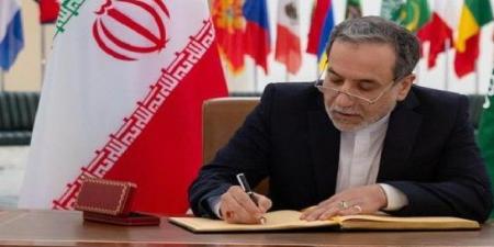 إيران تعلن استعدادها لإجراء محادثات مع لبنان لاستئناف الرحلات الجوية عقب التوترات