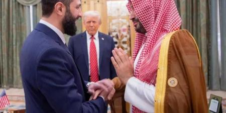 ترامب يفاجئ الجميع بوصفه للشرع بعد لقائه في الرياض