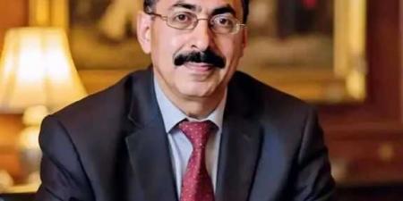 ”حادث مروري يصيب الأكاديمي البارز د. قائد غيلان في صنعاء.. وإصابات خطيرة”
