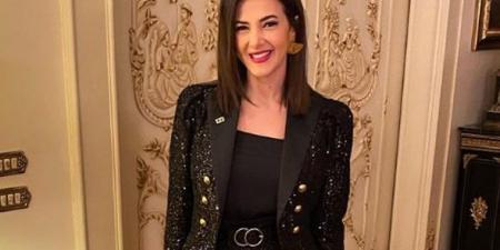 دنيا سمير غانم تخطف الأنظار بلوك جديد في أحدث ظهور
