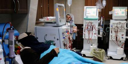 مركز الأقصاب الطبي الخيري يقدم أكثر من 50 جلسة مجانية لغسيل الكلية أسبوعياً