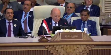 الرئيس العليمي يختتم مشاركته في القمتين العربية والتنموية ويغادر بغداد