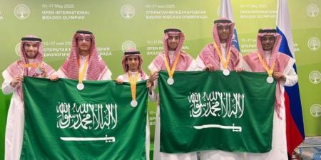 المملكة تحصد (6) ميداليات فضية في أولمبياد الأحياء بروسيا