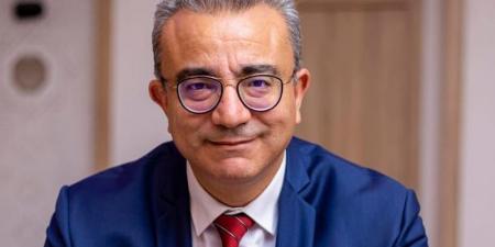 حاتم المزيو يطالب بالتسريع بإصدار الأمر المنظم لطابع المحاماة