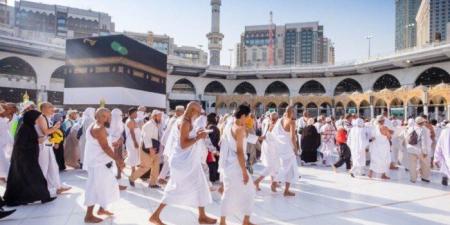هل يصوم الحاج العشر الأوئل من ذي الحجة؟.. أمين الفتوى يجيب