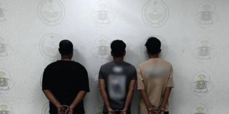 ضبط (3) مقيمين حاولوا دخول مكة بطريقة غير نظامية