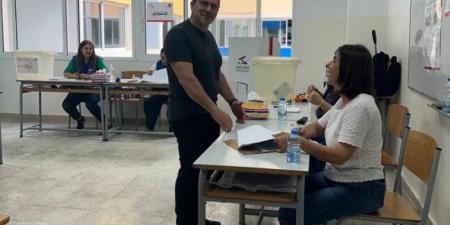 شحادة أدلى بصوته في الانتخابات البلدية: بيروت تحتاج لمجلس بلدي قوي يخدم المدينة