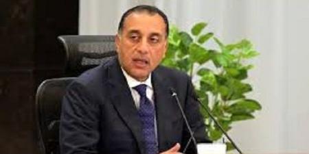رئيس الوزراء يتابع جهود توفير مياه الشرب للمواطنين في البحر الأحمر