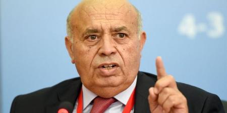 تشاور حول برنامج يستجيب للتحدّيات