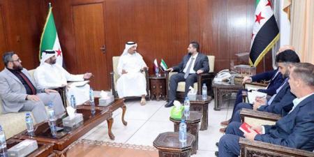 الوزير عبد الرزاق يبحث مع القائم بأعمال السفارة القطرية التعاون في مجال الإسكان والاستثمار العقاري