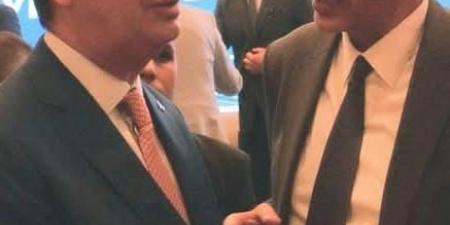 عبد الغفاريسلم وزيرالتموين مذكرةبشأن فتح المخابزالمغلقة بكفرالشيخ