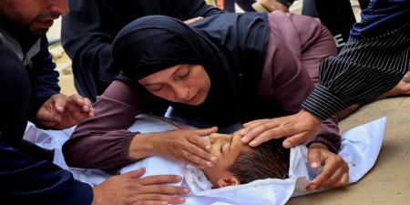 "صحة غزة": 916 رضيعا من بين 16503 أطفال استشهدوا منذ 7 أكتوبر