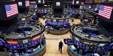 الأسهم الأمريكية تغلق منخفضة.. وداو جونز يفقد 800 نقطة