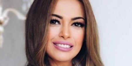 داليا مصطفى: «كل مشكلة بتحصلي درس.. وبعيش أفضل أيام حياتي».. فيديو