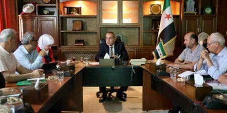 وزير الزراعة يبحث مع العاملين في هيئة البحوث الزراعية مقترحات تعزيز دورها في دعم الاقتصاد الوطني