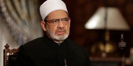 شيخ الأزهر يقدّم التعازي للطبيبة الفلسطينية آلاء النجار باستشهاد أبنائها التسعة